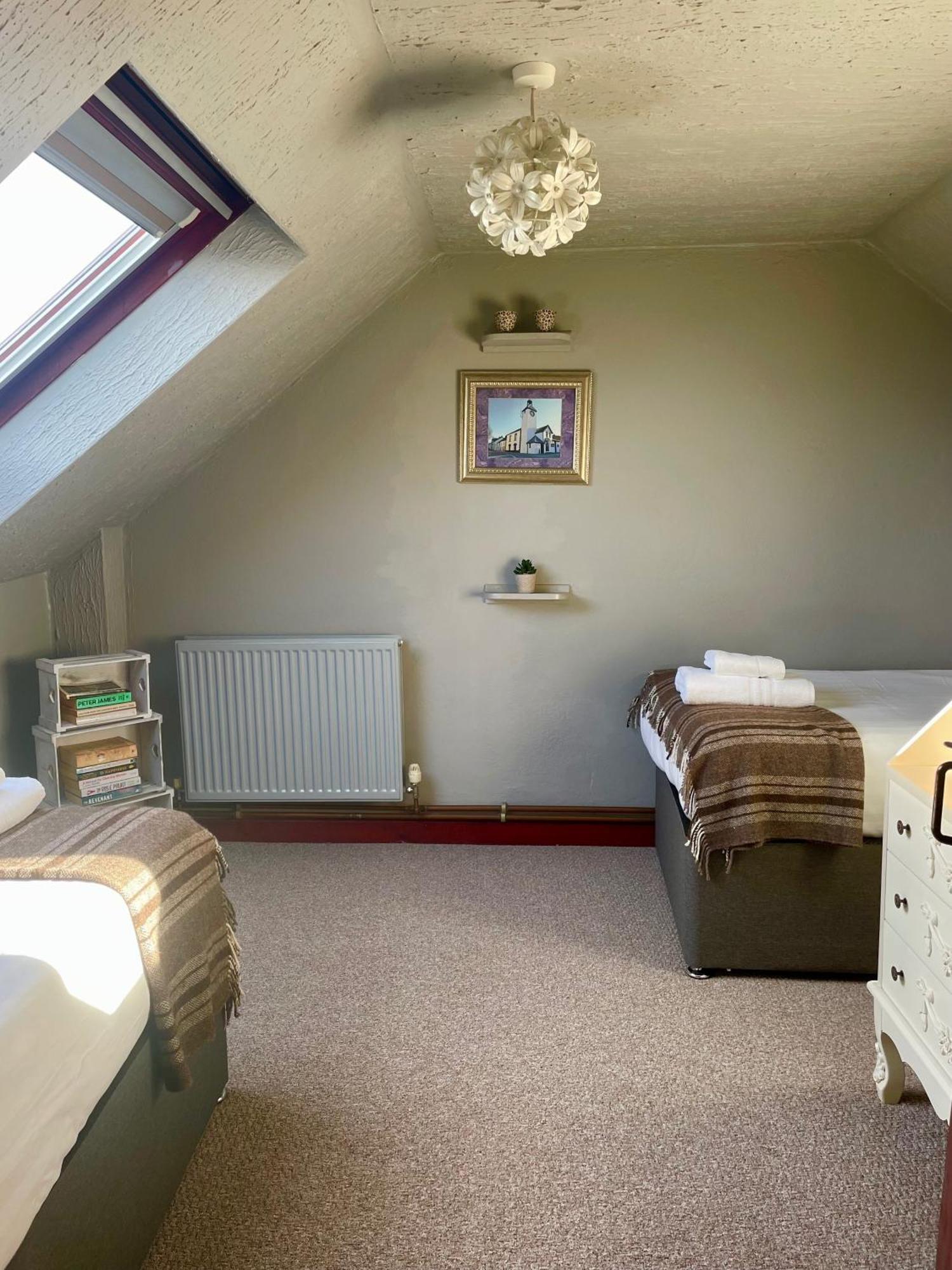 Stable End Cottage Нарбърт Екстериор снимка